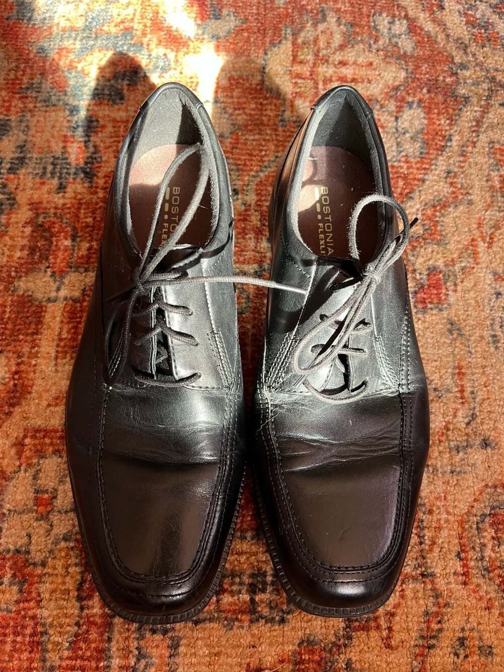 Bostonian Flexlite Black Leather Square Toe Dress Shoes